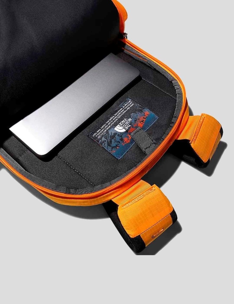 Zaino LA NORTH FACE borealis cone arancione / tnf nero